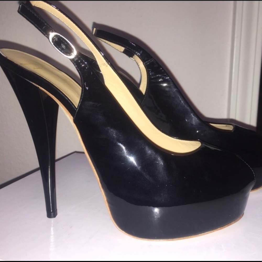 Giuseppe Zanotti Pumps